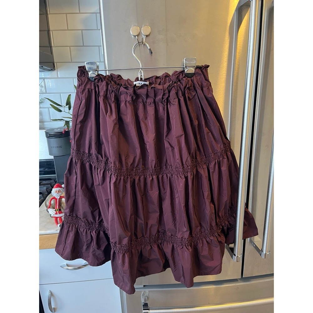 Yakira Belle Skirt  Deep Plum Color, just beautiful.  Size medium, elastic waist